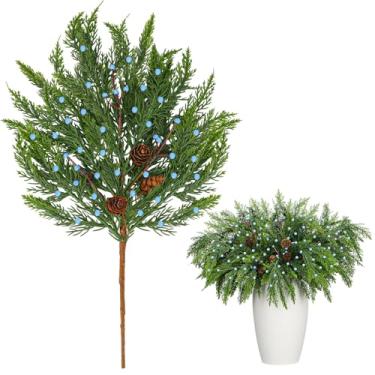 Imagem de Giegxin Ramos de pinheiro artificiais de 40,6 cm, palitos de árvore de Natal, ramos de pinheiro de zimbro, hastes de vegetação de toque real com pinhas para vaso, guirlanda de Natal, arranjos florais