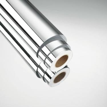 Imagem de Wallderful Adesivos grandes prateados espelhados de 61 cm x 900 cm para parede de papel de parede espelhado brilhante flexível prata metálico rolo de vinil refletivo para artesanato DIY Dresser Liner