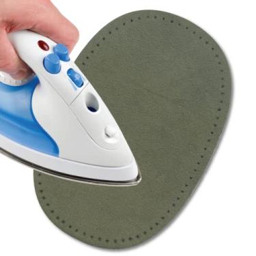 Imagem de USIT, 2 adesivos de camurça com ferro, 15 x 10 cm, ideais para reparar calças, jaquetas e camisas, corantes inalteráveis, verde-oliva