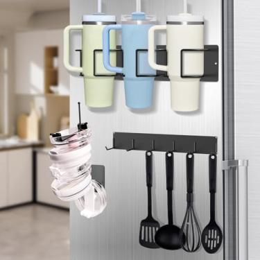 Imagem de Suporte magnético para copo Stanley 1,134 g, conjunto organizador de ímã de geladeira inclui suporte de copo Stanley - organizador de tampa de copo - 6 ganchos para armazenamento de acessórios de