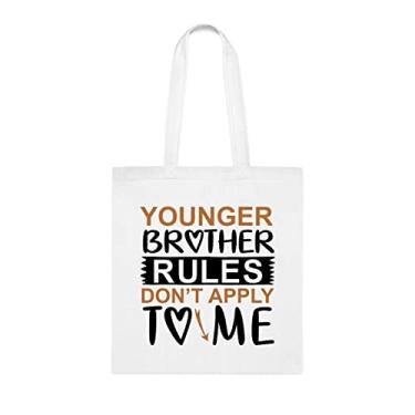 Imagem de Bolsa tote Younger Brother Rules Don't Apply To Me, presente para irmão mais novo, bolsa de ombro irmão mais novo, bolsas reutilizáveis, presente para irmão mais novo do irmão e irmã favoritos, Branco