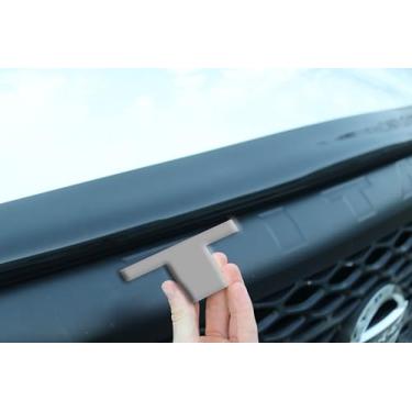 Imagem de LimitlessParts Letras de inserções de grelha adequadas para 2020-2025 compatíveis com modelos Titan, adesivos 3D elevados e fortes adesivos de plástico ABS para churrasqueira, decalques letras, não