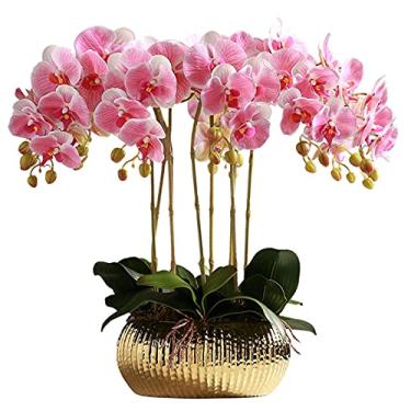 Imagem de LMJYU Conjunto de flores artificiais, arranjo de flores artificiais de orquídea borboleta com vaso dourado, flores de toque real de poliuretano falso Phalaenopsis bonsai para festa de casamento em