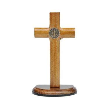 Imagem de Crucifixo De Mesa Com Medalha De São Bento 12cm - Príncipe Da Paz