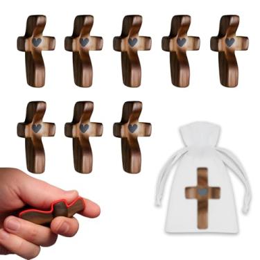 Imagem de KyooteLfv Cruz de madeira de nogueira, presente de incentivo Cross My Heart, presentes religiosos para alívio de estresse na ponta dos dedos para orar, cruz de bolso pequena a granel com bolsa