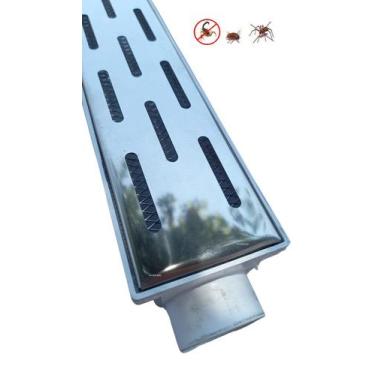 Imagem de Ralo de Banheiro Linear 6x50 modelo Grelha Inox Desenho Tracejado com 