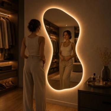 Imagem de Espelho Orgânico Grande 100x50 com LED Quente Parede Decorativo Sala Q