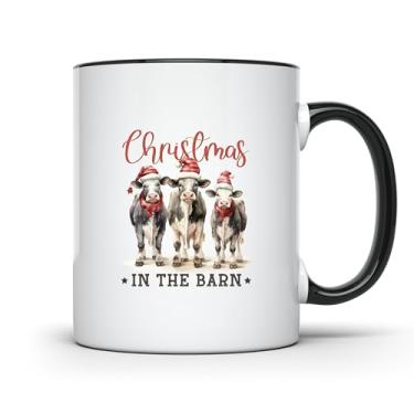 Imagem de CREWSCREATIONS Christmas In The Barn Cows Farm Life Caneca de café festiva cerâmica rústica design de casa de fazenda, presente perfeito para amantes de café CCBM1866