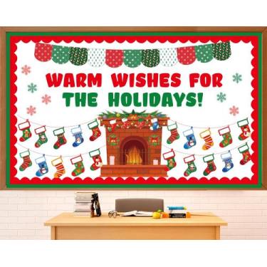Imagem de Conjunto de quadro de avisos de lareira de Natal Qyeahkj com meias