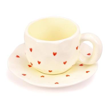 Imagem de Whaline Caneca de Dia dos Namorados com alça e pires Caneca de café 306 g Copos de café da manhã de cerâmica coração vermelho para escritório em casa mulheres amigas lembrancinhas de festa de casal