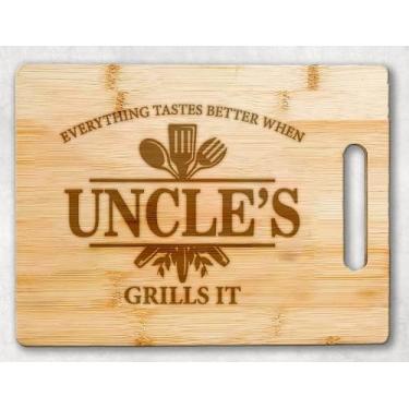 Imagem de Tábua de corte de bambu Uncle's Kitchen – Tábua de corte para o Dia dos Pais – Presente de Dia dos Pais – Presentes de aniversário dos netos – Filho – Filha – Tábua de corte para o melhor avô –