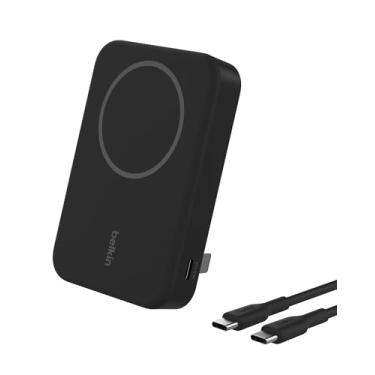 Imagem de Belkin Carregador portátil sem fio BoostCharge Pro 10K com Qi2, compatível com MagSafe + suporte pop-up integrado - compatível com iPhone 15, 15 Plus, 15 Pro, 15 Pro Max, iPhone 14 e mais - Preto