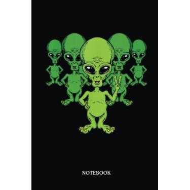 Imagem de Alien Notebook: Peace Sign Funny Cute Armada Of Aliens Ufo Outer Space | Alien Journal, Lined Journal Ufo, Ufo Journal, Lined Journal Alien, Size 6 X 9", 120 Pages.