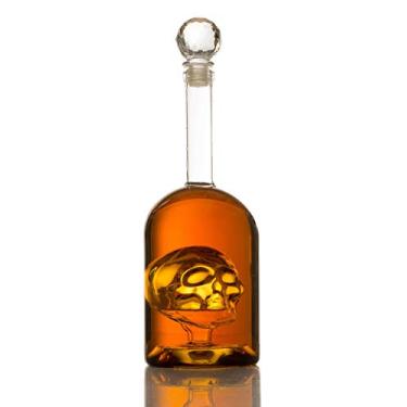 Imagem de Skull Decanter in Bottler Skull Head by The Wine Savant, Skull face Enlarges with Whiskey, Tequila, Bourbon Scotch or Rum - Great Gift For Any Bar