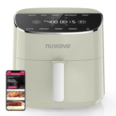 Imagem de Nuwave Brio Plus Air Fryer 8 Qt, novo e melhorado, livre de PFAS, 7 funções digitais de cozimento de um toque que fritar ao ar, assar, desidratar, torrar, reaquecer, pré-aquecer, pré-aquecer, 150