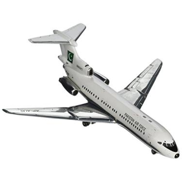 Imagem de GeminiJets GeminiMacs Pakistan Air Force Trident 1E (1:400 Scale)