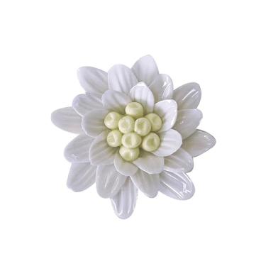 Imagem de AMERRY Marguerite, arte de parede de flores de cerâmica de 7 cm, escultura de parede de flor artificial, flores de porcelana 3D feitas à mão, decoração de parede 3D, decoração de parede de flor de