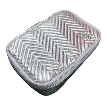 Imagem de Bolsa Necessaire Estilo Matelassê Chevron Metálico Cinza