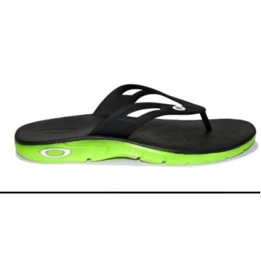 Imagem de Chinelo Oakley Radioactive Preto Com Sola Florescente No Escuro