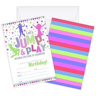 Imagem de WUAWN 20 Convites de aniversário da Bounce House com envelopes, preenchimento de trampolim arco-íris - Cartões de convite de aniversário para meninos e meninas, adolescentes, crianças, suprimentos de