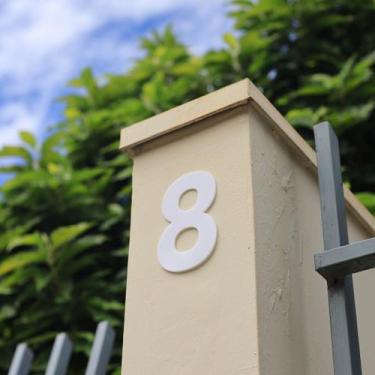 Imagem de Número Residencial Em Metal Branco Dupla Face - 4 - Bruno Acabamentos,