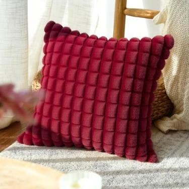 Imagem de Generic Capas de almofada de pele sintética de pelúcia, capas de almofada decorativas aconchegantes para sala de estar, sofá e cama - padrão de grade, 43 x 43 cm, vinho, 1 unidade