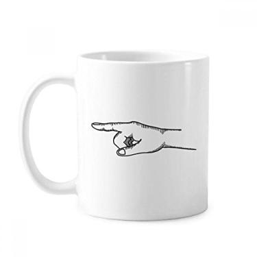 Imagem de Caneca de cerâmica com desenho de linha com estampa de gestos à esquerda, cerâmica para café, xícara de porcelana