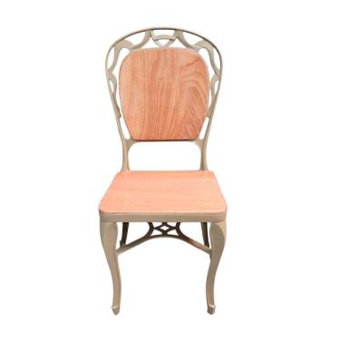 Imagem de Cadeira Para Mesa De Jantar Em Alumínio Fundido E Madeira Modelo Aracruz Bege