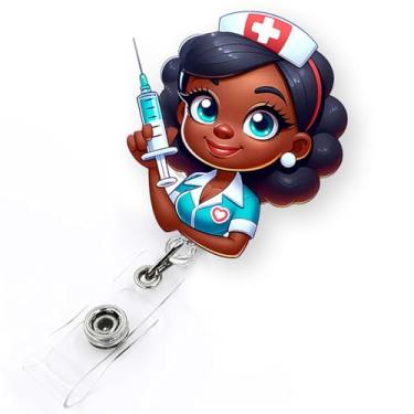 Imagem de Enfermeira preta engraçada com carretel de crachá de seringa retrátil para enfermagem RN LPN médica e trabalhadora médica | Suporte de crachá de identificação para meninas negras com clipe jacaré e