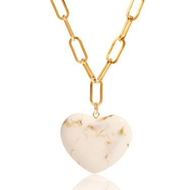 Imagem de Kokoma Colar feminino com pingente de coração âmbar de resina, corrente grossa em tom de ouro, colar gargantilha com coração de amor, corrente empilhável, joia moderna, 17.33 Inches With 1.96 Inches