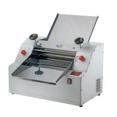 Imagem de Cilindro Sovador Profissional 40cm 2 Manipulações 1-2cv Bivolt Branco para Massas em Geral Malta