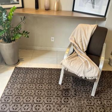 Imagem de Tapete Clean Retangular Elegante 2,00 x 2,50 Para Sala Carpete Marrom em Polipropileno Estampa Moderna Desenho Flor Base Antiderrapante 2x2,5m Decoração Para Sala de Estar Quarto Recepção