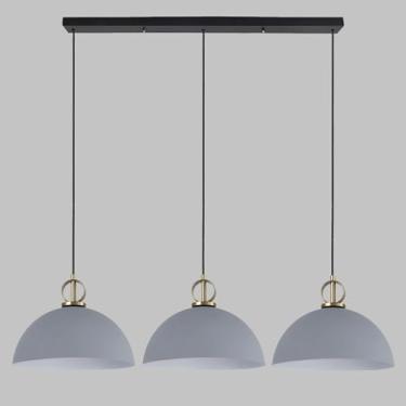 Imagem de Lustre linear moderno com 3 lâmpadas E26, ideal para sala de jantar, cozinha e ilha. Altura ajustável e cúpula metálica.