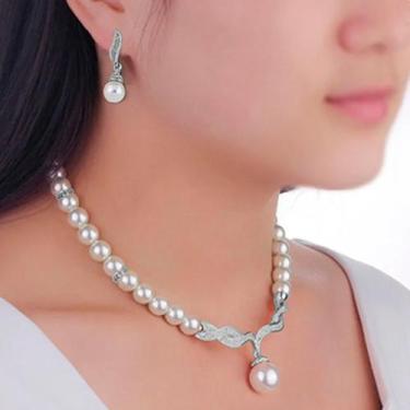 Imagem de kit Colar com brincos Pérola luxo Delicado Pingente Strass - - anjo da