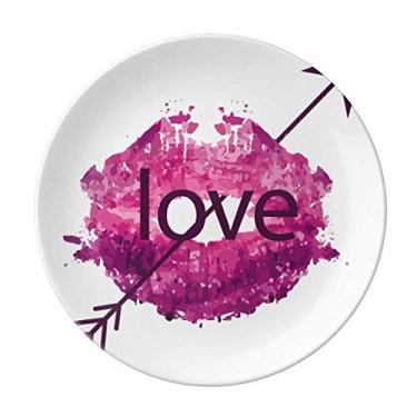 Imagem de Prato decorativo de porcelana Salver Salver para o Dia dos Namorados com os lábios rosa