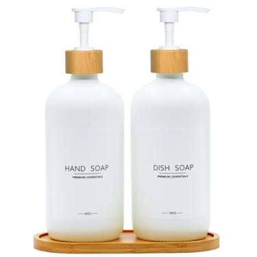 Imagem de Conjunto de dispensador de sabão de vidro luxuoso – 2 garrafas recarregáveis de 500 ml, bomba e bandeja de bambu para casa de fazenda e decoração moderna, 9 etiquetas à prova d'água para cozinha