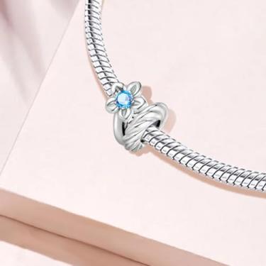 Imagem de 1 peça prata elegante mês berloque para mulheres, faça você mesmo, fabricação de joias e roupa diária combinando joias decoração presente para a mãe (maio), 10.4*10mm, Prata, Sem Pedra Preciosa