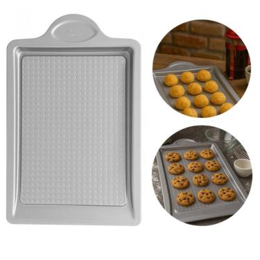 Imagem de Forma Cookies Pão De Queijo Biscoitos 52cm Betty Crocker