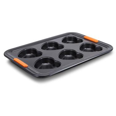 Imagem de Forma Muffins Pâtiliss Formato Coração Preto Le Creuset