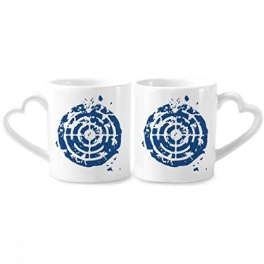 Imagem de Conjunto de canecas de porcelana para casais, estampa de ilustração redonda, design de alvo, azul, coração
