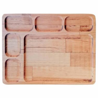 Imagem de Tábua de Corte para Servir Carnes Porções e Frios em Madeira de Eucalipto Maciço com Rebaixos para Molhos com Óleo Miner
