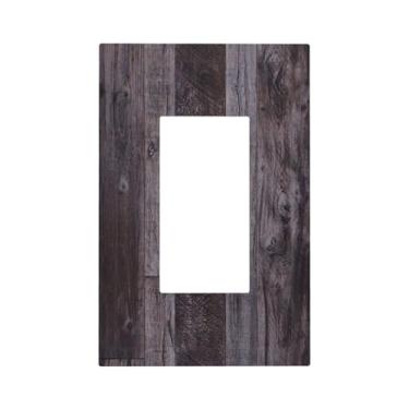 Imagem de OILbiexn Capas de tomada decorativas com placa de madeira marrom cinza vintage design de prancha de madeira 1 gangue balancim capas de interruptor de luz decora único dispositivo GFCI placa de parede