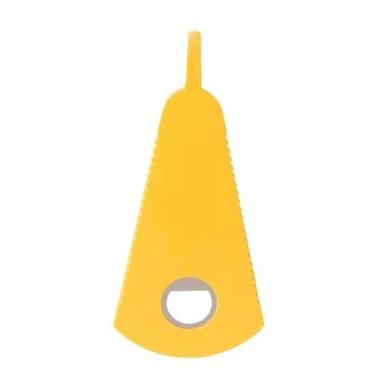 Imagem de Abridor de garrafas de lata de metal criativo, abridor de garrafas multifuncional, pode ser facilmente torcido e puxado, ferramenta compacta de decoração de casa com design de acesso rápido, adequado