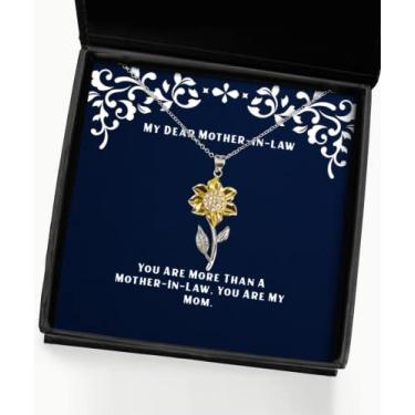 Imagem de SpreadPassion Presentes inadequados para a sogra, You are More Than A Mother-in-Law, You are My, Colar com pingente de girassol de Natal para sogra