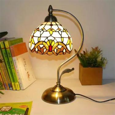 Imagem de Lâmpada De Mesa De Vidro Estilo Tiffany, De Vidro Colorido De Girassol, De Estilo Europeu Vintage, Adequada Para Iluminação Decorativa Em Quartos, estudo E Salas De Estar (Estilo 16)