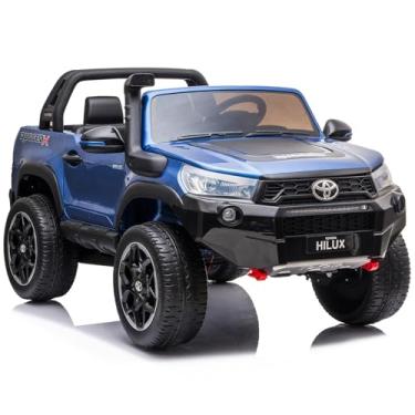 Imagem de Bang Toys - Carrinho Elétrico Infantil Toyota Hilux 12V - Licenciado, com Banco de Couro, Portas que Abrem, Luzes de LED, Sons, USB/MP3 e Bluetooth - Suporta até 55kg - Cor Azul