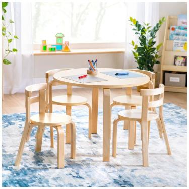 Imagem de Mesa infantil redonda Guidecraft Nordic Table and Chair Set Natural com 4 cadeiras em madeira 75cm