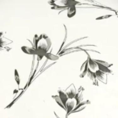 Imagem de Kit de 2 Banquetas Baixas de Junco Chocolate - Fibra Sintética, Ideal para Bar, Cozinha Americana e Espaços Residenciais, Design Prático e Versátil (Branco Floral)