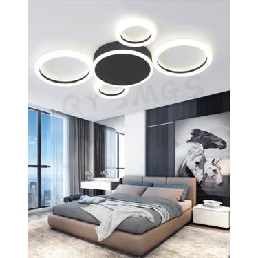 Imagem de Luminária de teto LED moderna, dimerizável, com controle remoto, design de anéis redondos, em acrílico, para sala de estar, quarto, sala de jantar e cozinha (preta, 5 anéis).