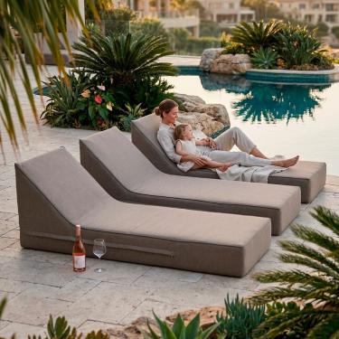 Imagem de Kit 03 Espreguiçadeiras Sunny Área Externa Plástico Espuma Acquablock Impermeável Fendi Desk Design